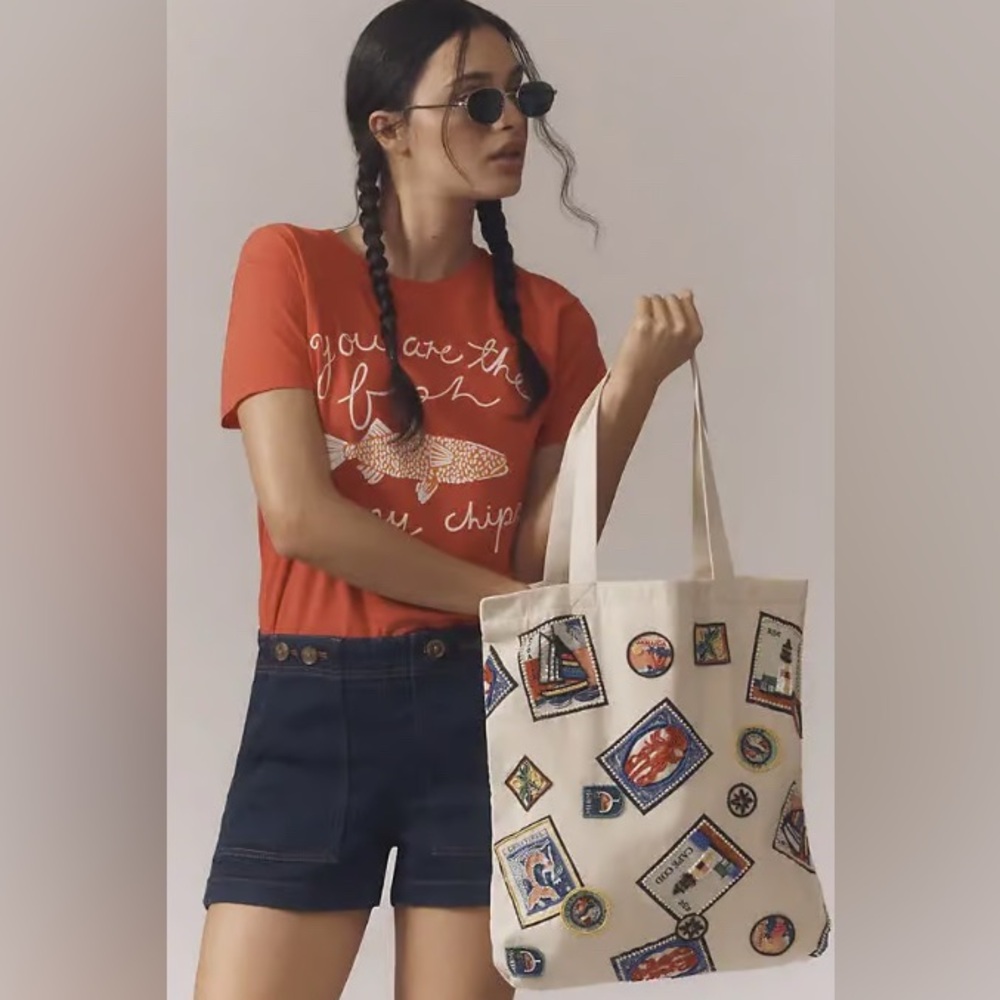 Anthropologie x LETLUV you are the fish to my chips T-Shirt - Picture 2 of 8